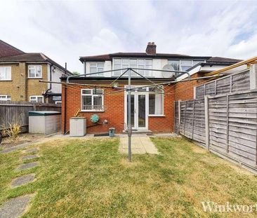 Cleveley Crescent, London, W5 - Photo 3