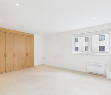 3 bedroom apartment to rent - Photo 5