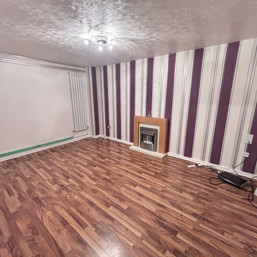 Perran Close, Hull, Bransholme - Photo 1