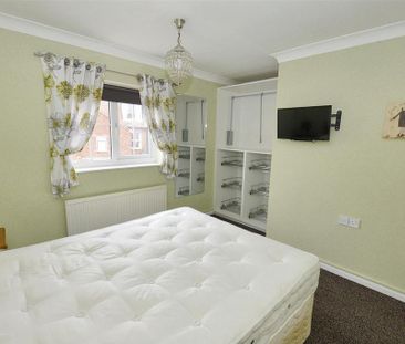 2 bedroom cottage to rent - Photo 5