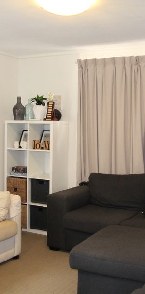 1 Simson Place, Kambah ACT 2902 - House For Rent | Domain - Photo 1