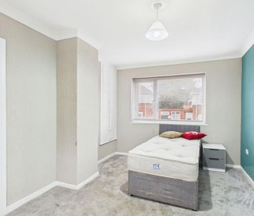 1 bedroom house of multiple occupation to rent - Photo 2