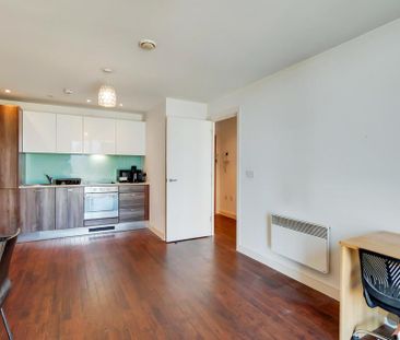 1 bedroom flat to rent - Photo 3