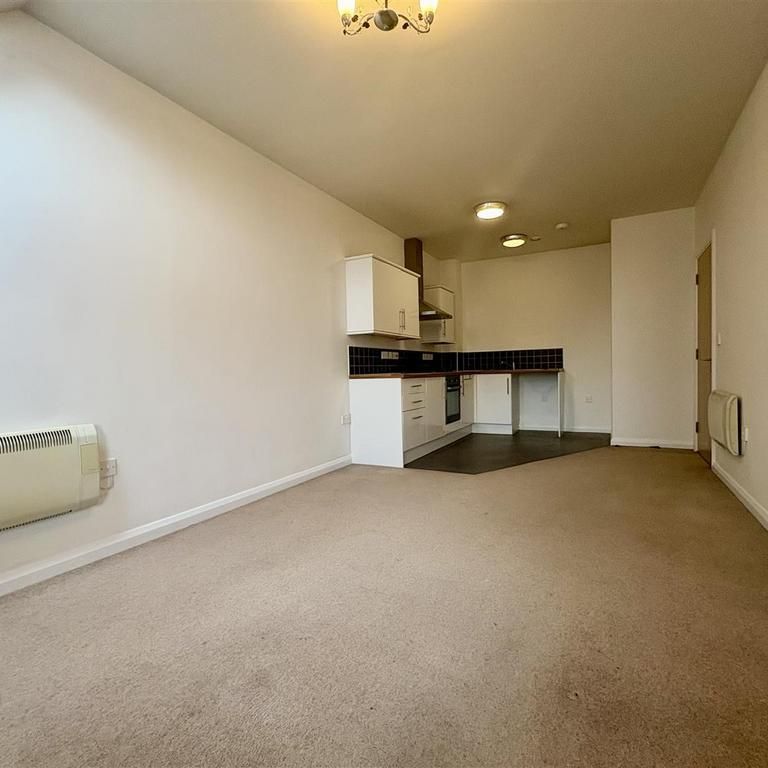 1 bedroom apartment to rent - Photo 1