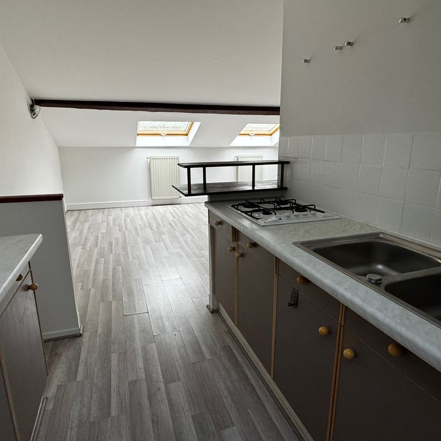 Location Appartement 2 pièces 41m² JARVILLE LA MALGRANGE 54140 - Photo 1