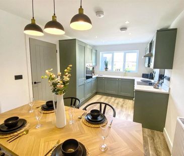 3 bedroom semi-detached house to rent - Photo 6