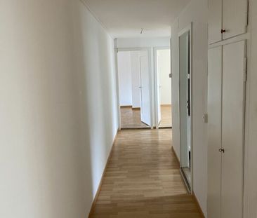 Wohlfühlende 3-Zimmer-Wohnung mit Balkon und tollem Bad! - Photo 1