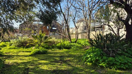 North Perth - Photo 2