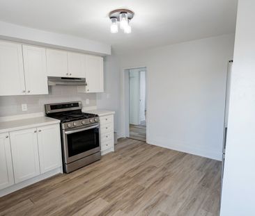 For Lease - 45 Clinton Street Unit# 2, Toronto, Ontario - Photo 3