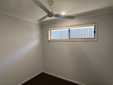 2 BEDROOM DUPLEX - Photo 3