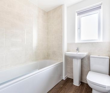 Violet Street, Lakenheath - Photo 1