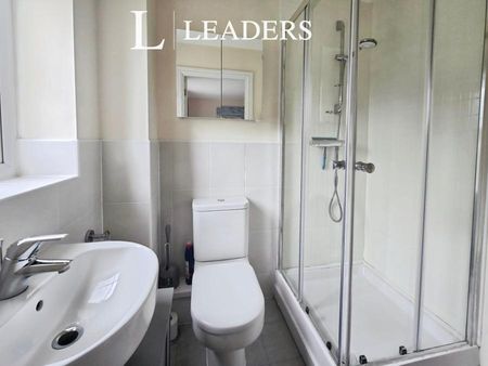 2 bedroom house to rent Haven Walk, Spalding, PE11 - Photo 5