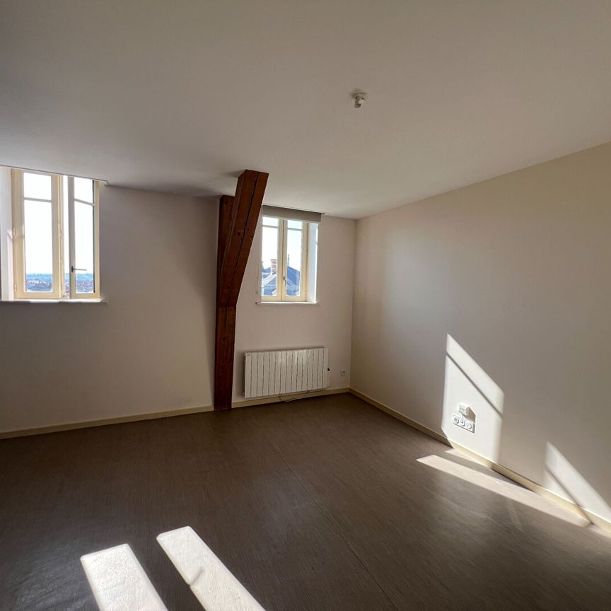 Location Appartement 3 pièces 64m² - Photo 1