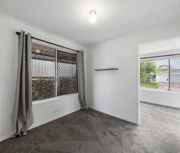 Freshly Renovated 3-Bedroom Home with Covered Outdoor Area - Photo 6