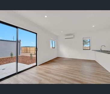 11 Aslings Walk, Donnybrook, Vic 3064 - Photo 5