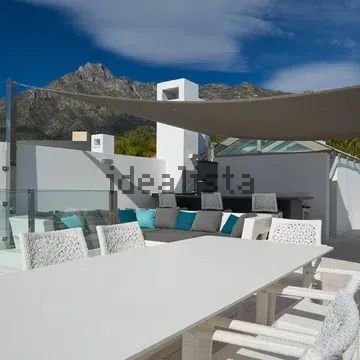 Alquiler de chalet adosado en Sierra Blanca - Photo 1