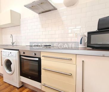 1 bedroom ground floor flat to rent - Photo 4