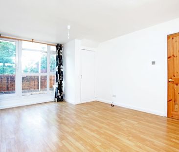 2 bedroom duplex to rent - Photo 3