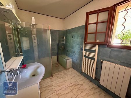 Location Appartement 3 pièces 112m² MARTIGUES 13500 - Photo 4