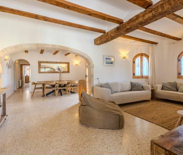 Villa to rent in Javea - Photo 1