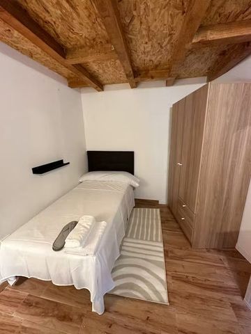 Calle Carraca, Málaga, Andalusia 29011 - Photo 5