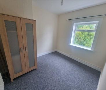 9 Silverstream Gardens, Ballysillan Road, North Belfast, BT14 8GS - Photo 3