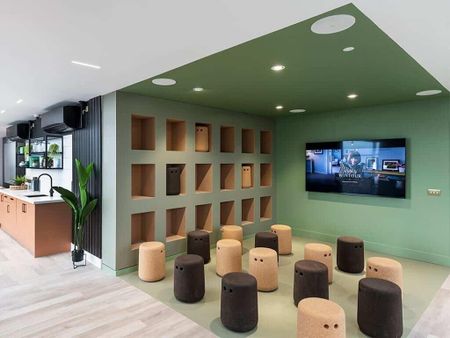 Studio to rent - Photo 5