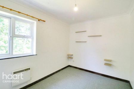 2 bedroom end of terrace house to rent - Photo 3