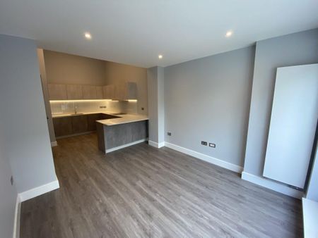 2 bedroom flat to rent - Photo 2
