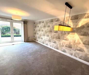 3 Bedroom Terraced To Let - Photo 4