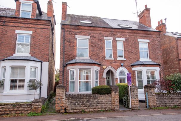 Lady Bay Road, West Bridgford, Nottingham - Photo 1