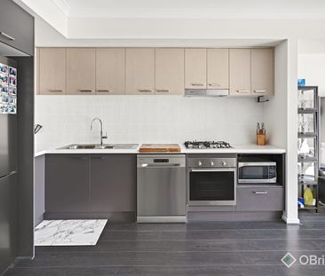 Modern, Low-Maintenance Living in a Near-New Townhouse - Photo 1