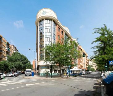Apartamento de alquiler en Calle Arabial, 123, Rosaleda - Juventud - Foto 3