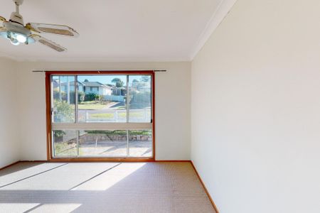 4 Davies Street, Gillieston Heights NSW 2321 - Photo 3