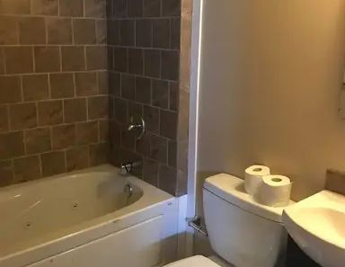 House with finish basement for rent | 3737 11 Street Northwest, Edmonton - Photo 1
