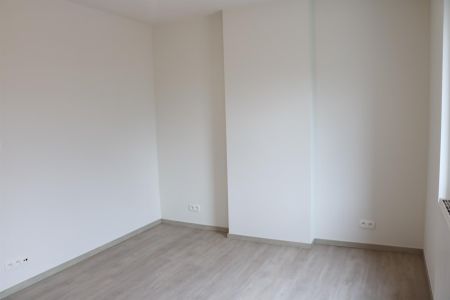 Gerenoveerde woning met 2 kamers te Dilbeek - Photo 3