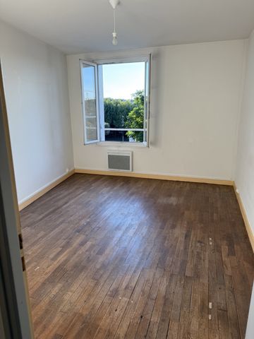 Location Appartement 3 pièces 66m² VIVONNE 86370 - Photo 3