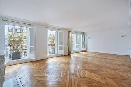 Tout savoir sur cet appartement dans le quartier Chaillot, à Paris 16ème - Photo 4