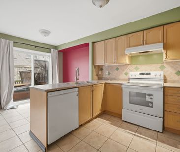 For Lease - 19 Silverbell Court, Brampton, Ontario - Photo 3