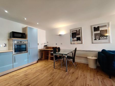 2 bedroom detached house to rent - Photo 5