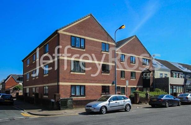 Woodville Road, Cathays, CF24 - Photo 1