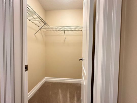 For Lease - 817 KILLARNEY Drive, London North, Ontario - Photo 1