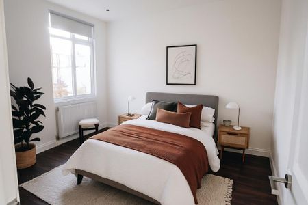 3 bedroom flat to rent - Photo 5