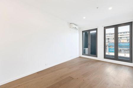 Perfectly Located One Bedroom Apartment - Photo 3