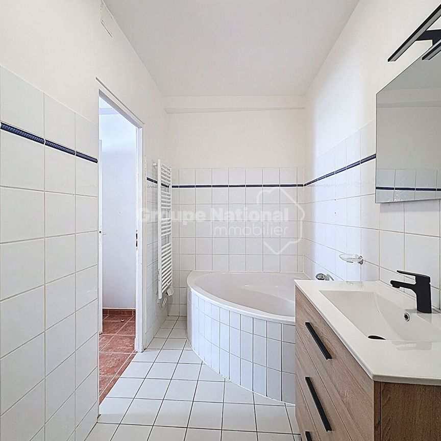 appartement T2 Ste Cécile en RDC, - Photo 1