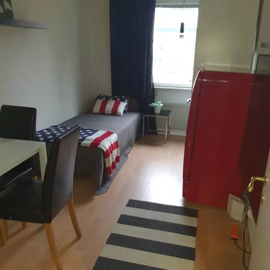 Hedlundavägen, Umeå - Photo 1