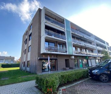 RUIM GERENOVEERD APPARTEMENT, 2 SLPKS, 2 TERRASSEN, AUTOSTANDPLAATS... - Foto 2