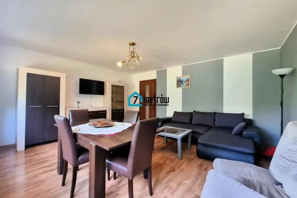 Komfortowe 2 pokoje 49 m2 - cicha okolica - Photo 1