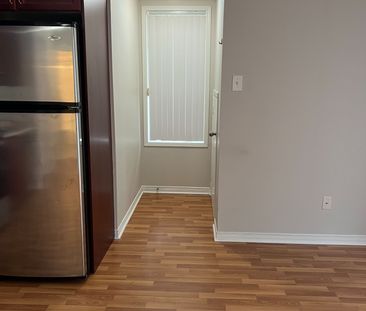 For Lease - 60 Fairwood Circle Unit# 149, Brampton, Ontario - Photo 4