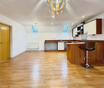 2 bedroom coach house to rent - Photo 6